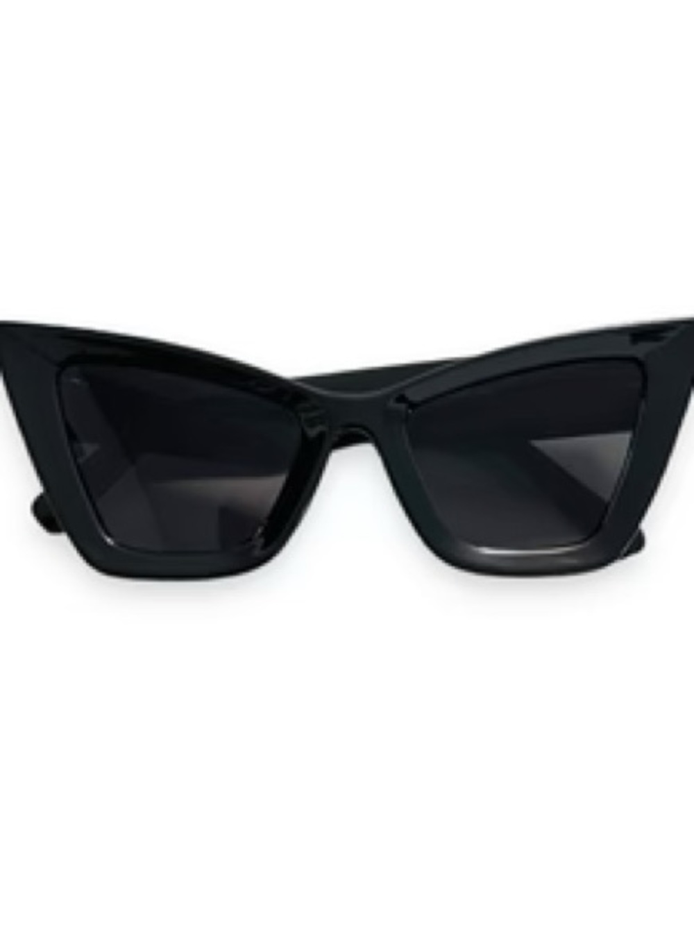 Sleek Black Cat-Eye Sunglasses for Women